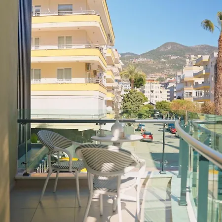 Apartament A Stylish 100 M Away From The Sea